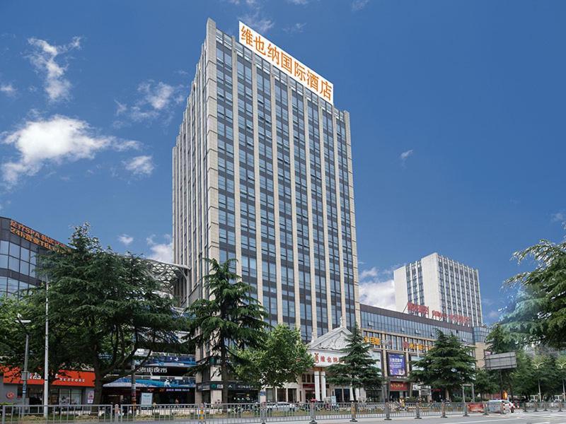 Vienna International Hotel Jiujiang Shili Street Buitenkant foto